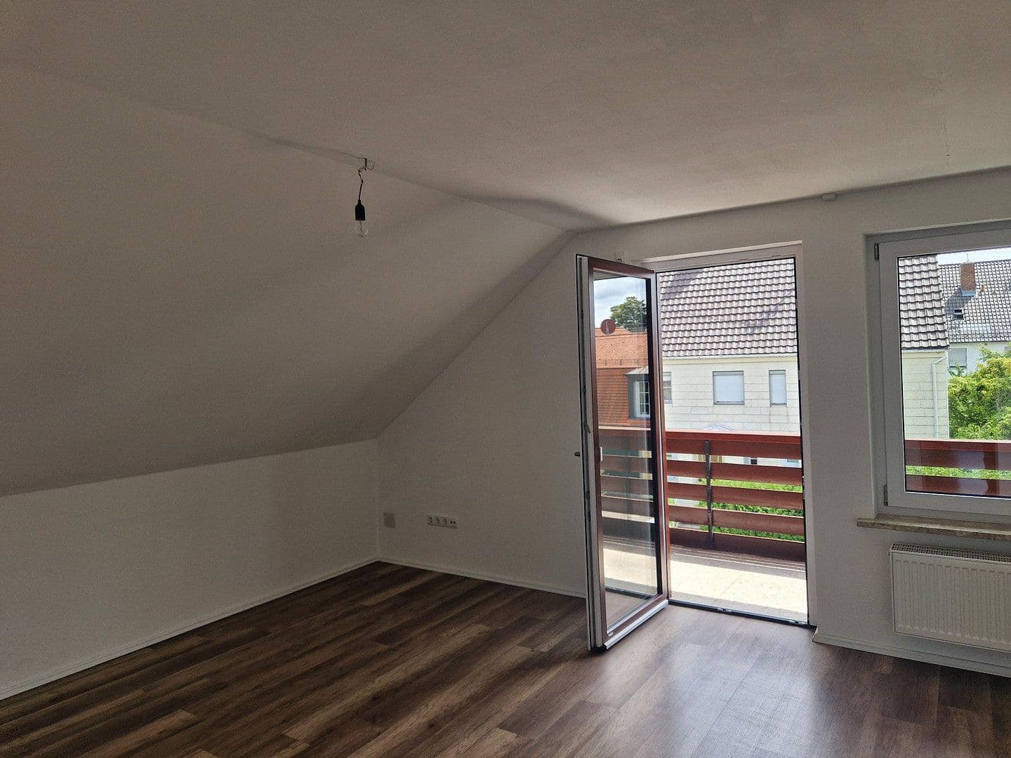 Pronájem bytu 3+1 73 m², Diedorf, Bavorsko Pronájem bytu 3+1 73 m², Diedorf, Bavorsko