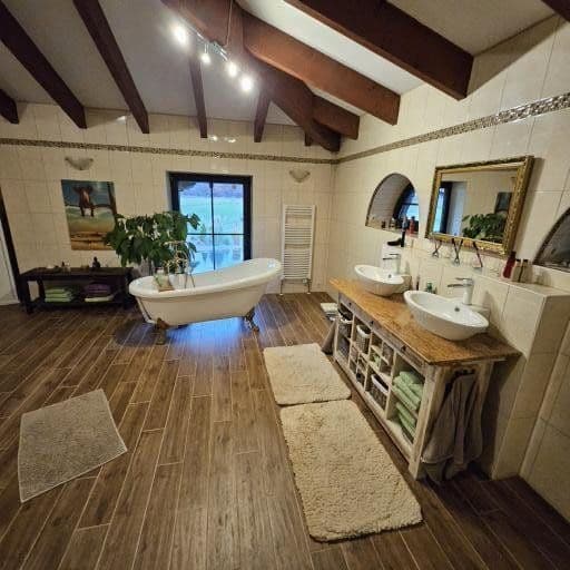 Prodej domu 350 m², pozemek 7.500 m², Moorweg 12, Otter, Dolní Sasko Prodej domu 350 m², pozemek 7.500 m², Moorweg 12, Otter, Dolní Sasko