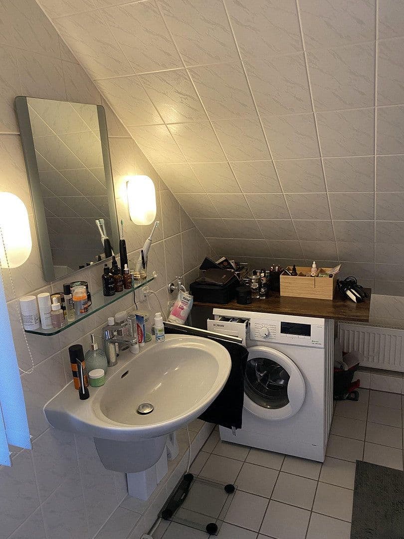 Pronájem bytu 2+1 70 m², Ratingen, Severní Porýní-Vestfálsko Pronájem bytu 2+1 70 m², Ratingen, Severní Porýní-Vestfálsko