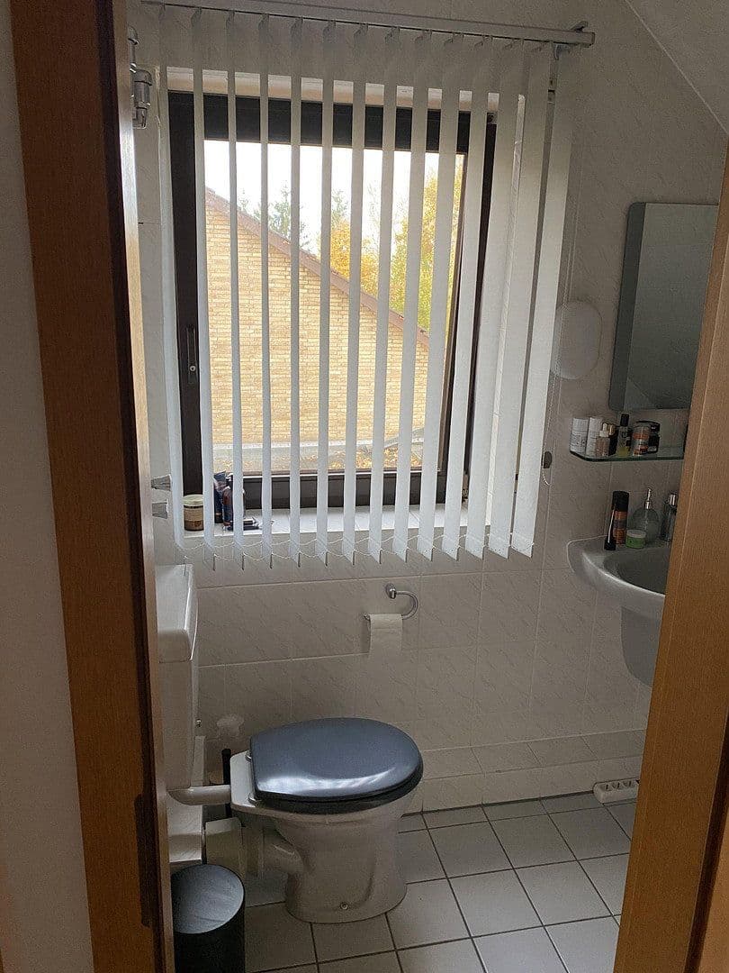 Pronájem bytu 2+1 70 m², Ratingen, Severní Porýní-Vestfálsko Pronájem bytu 2+1 70 m², Ratingen, Severní Porýní-Vestfálsko