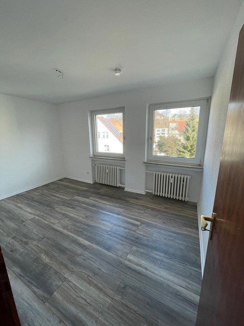 Pronájem bytu 2+1 60 m², Hunoldstraße 55, Hameln, Dolní Sasko Pronájem bytu 2+1 60 m², Hunoldstraße 55, Hameln, Dolní Sasko