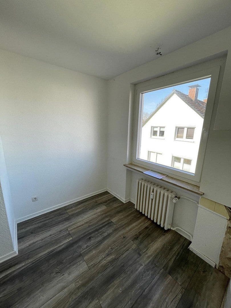 Pronájem bytu 2+1 60 m², Hunoldstraße 55, Hameln, Dolní Sasko Pronájem bytu 2+1 60 m², Hunoldstraße 55, Hameln, Dolní Sasko