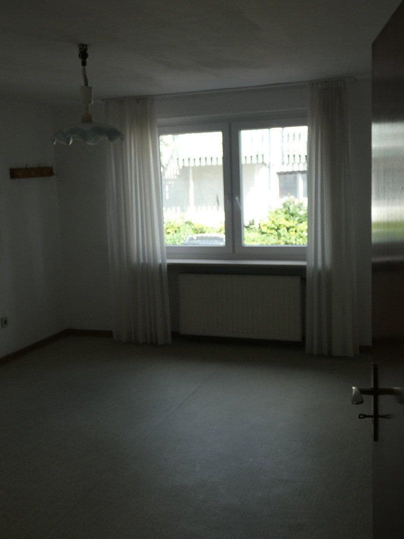 Prodej domu 279 m², pozemek 778 m², Jägerstraße 11, Warstein, Severní Porýní-Vestfálsko Prodej domu 279 m², pozemek 778 m², Jägerstraße 11, Warstein, Severní Porýní-Vestfálsko