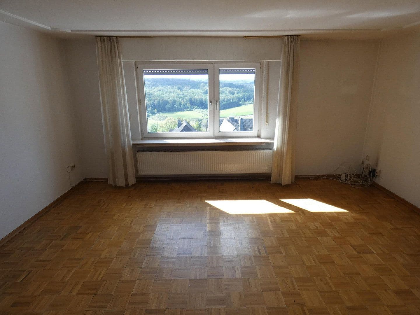 Prodej domu 279 m², pozemek 778 m², Jägerstraße 11, Warstein, Severní Porýní-Vestfálsko Prodej domu 279 m², pozemek 778 m², Jägerstraße 11, Warstein, Severní Porýní-Vestfálsko
