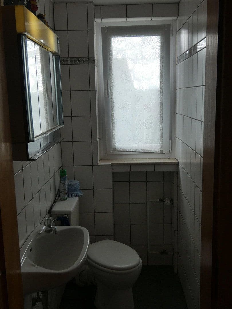 Prodej domu 279 m², pozemek 778 m², Jägerstraße 11, Warstein, Severní Porýní-Vestfálsko Prodej domu 279 m², pozemek 778 m², Jägerstraße 11, Warstein, Severní Porýní-Vestfálsko