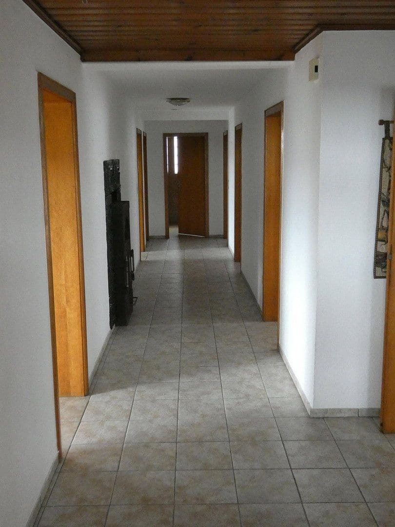 Prodej domu 279 m², pozemek 778 m², Jägerstraße 11, Warstein, Severní Porýní-Vestfálsko Prodej domu 279 m², pozemek 778 m², Jägerstraße 11, Warstein, Severní Porýní-Vestfálsko