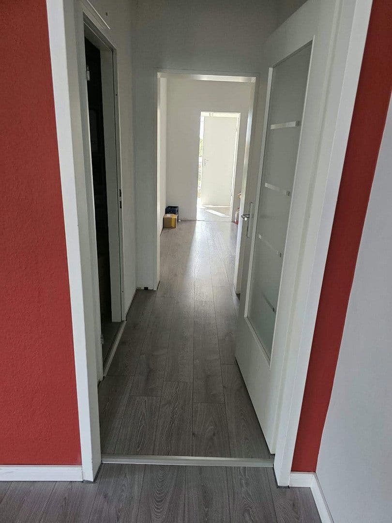 Pronájem kanceláře 105 m², Wachenheimerstr 95, Liederbach am Taunus, Hessen Pronájem kanceláře 105 m², Wachenheimerstr 95, Liederbach am Taunus, Hessen