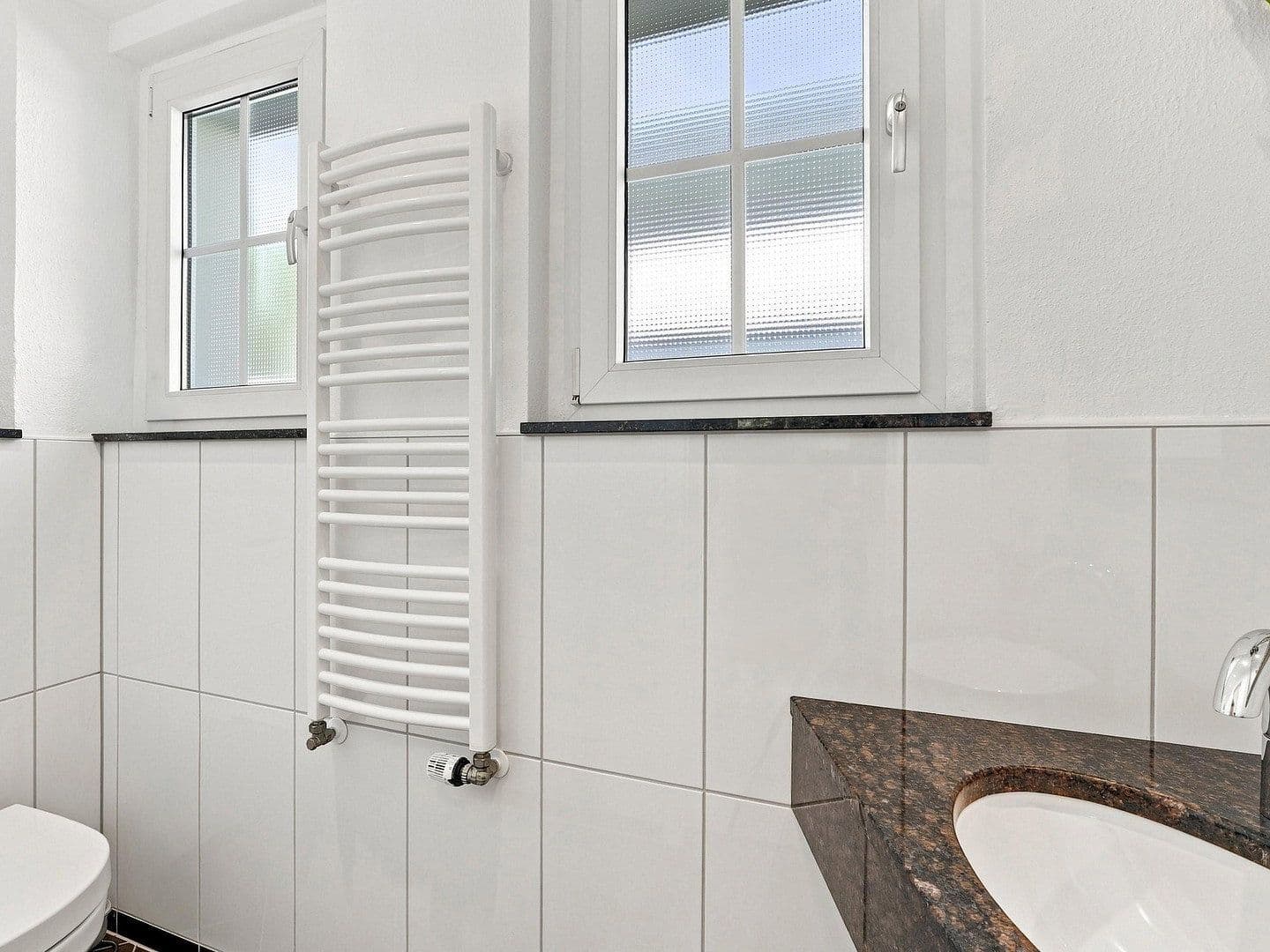Prodej domu 191 m², pozemek 720 m², Leverkusen, Severní Porýní-Vestfálsko Prodej domu 191 m², pozemek 720 m², Leverkusen, Severní Porýní-Vestfálsko