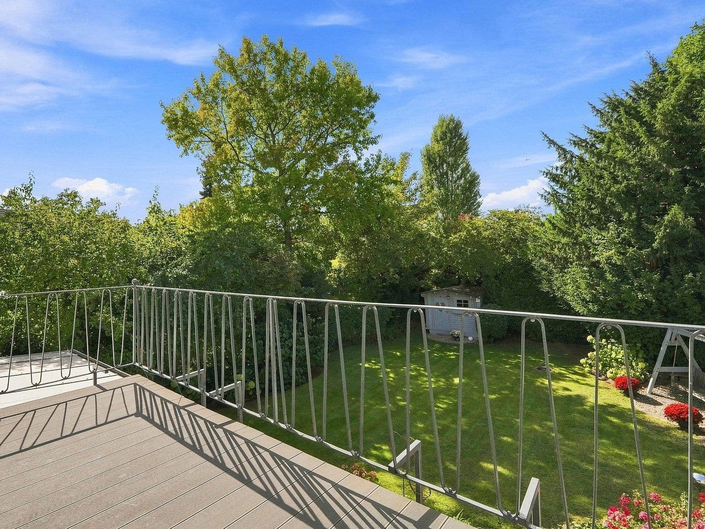 Prodej domu 191 m², pozemek 720 m², Leverkusen, Severní Porýní-Vestfálsko Prodej domu 191 m², pozemek 720 m², Leverkusen, Severní Porýní-Vestfálsko