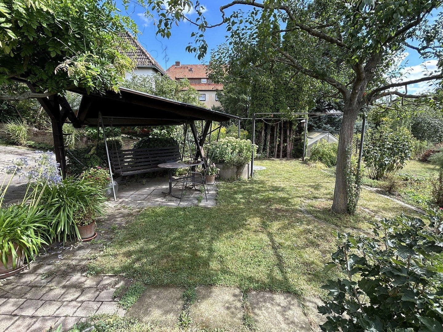 Prodej domu 165 m², pozemek 902 m², Bornholzweg 10, Quedlinburg, Sasko-Anhaltsko Prodej domu 165 m², pozemek 902 m², Bornholzweg 10, Quedlinburg, Sasko-Anhaltsko