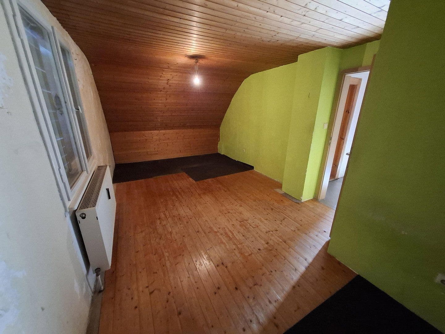 Prodej domu 100 m², pozemek 540 m², Nürnberg, Bavorsko Prodej domu 100 m², pozemek 540 m², Nürnberg, Bavorsko