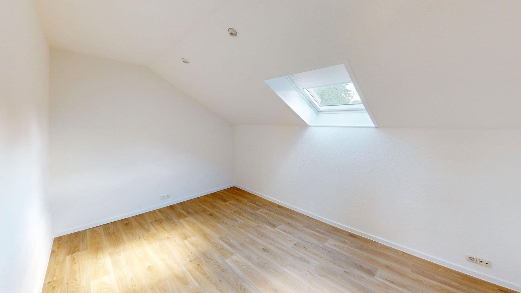Prodej domu 160 m², pozemek 1.193 m², Seevetal, Dolní Sasko Prodej domu 160 m², pozemek 1.193 m², Seevetal, Dolní Sasko