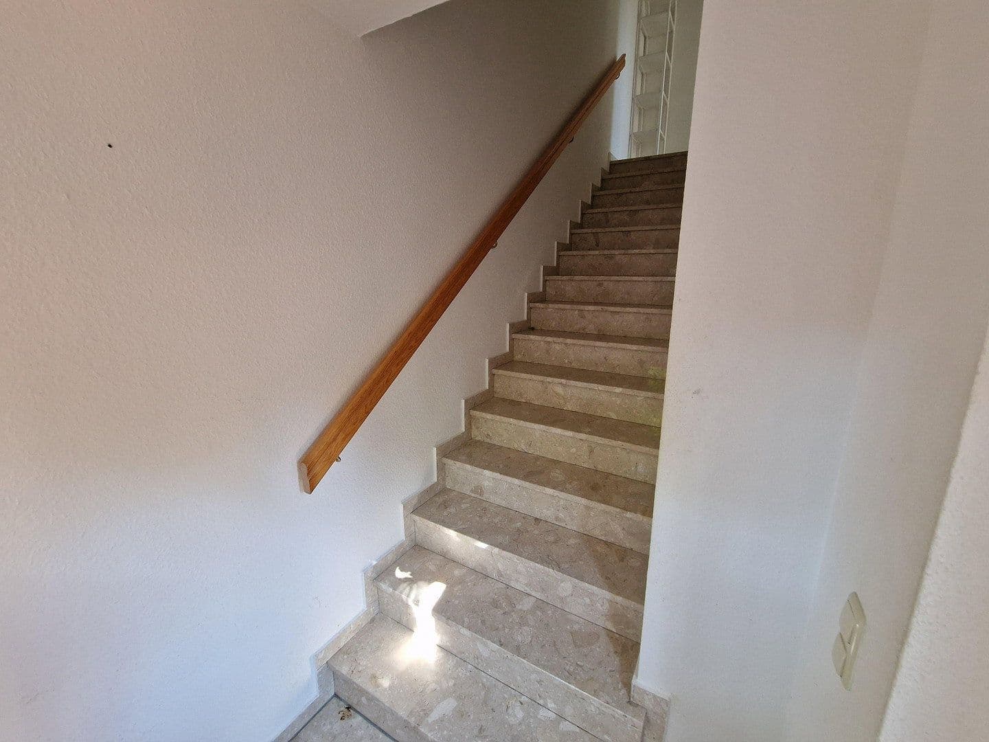 Prodej bytu 3+1 82 m², Winsen (Luhe), Dolní Sasko Prodej bytu 3+1 82 m², Winsen (Luhe), Dolní Sasko