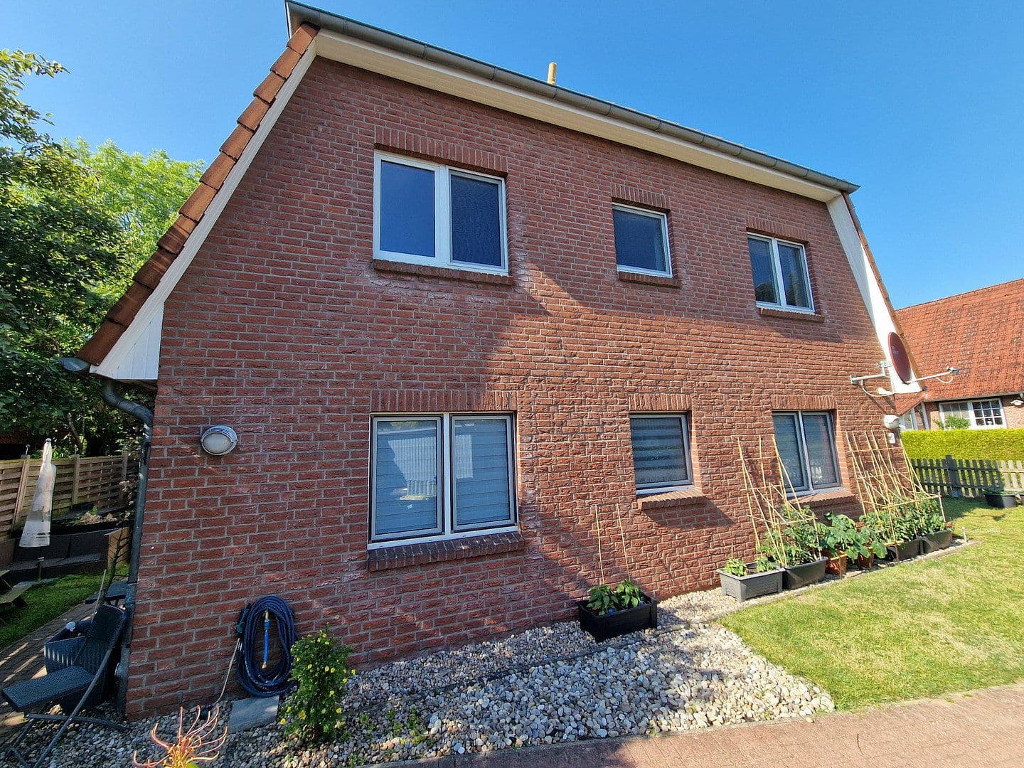 Prodej bytu 3+1 82 m², Winsen (Luhe), Dolní Sasko Prodej bytu 3+1 82 m², Winsen (Luhe), Dolní Sasko