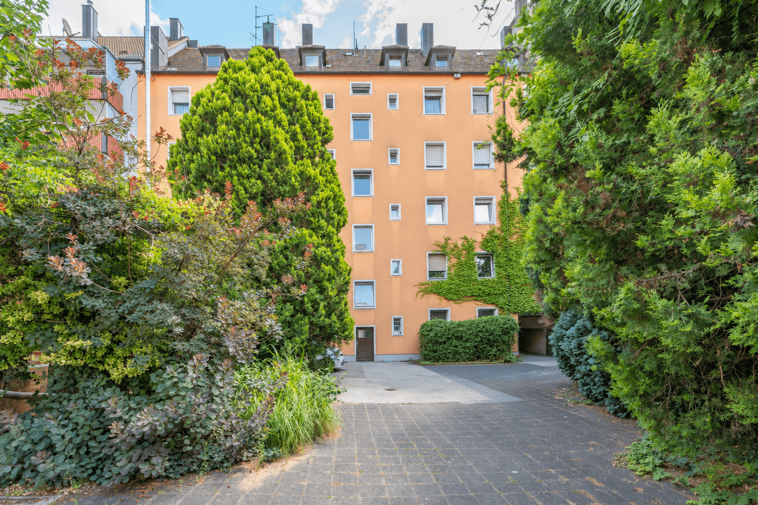 Pronájem bytu 2+kk 96 m², Nürnberg, Bavorsko Pronájem bytu 2+kk 96 m², Nürnberg, Bavorsko
