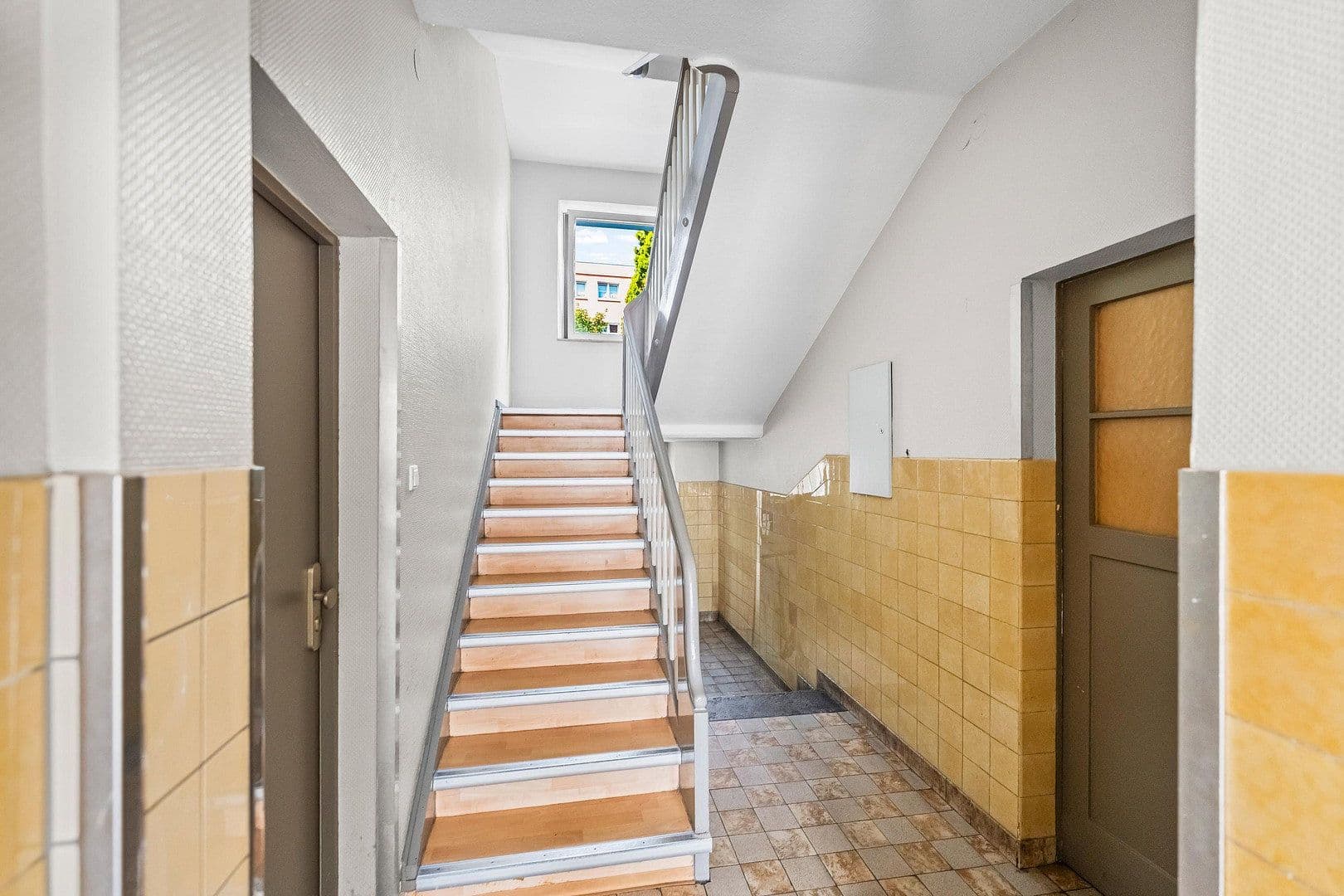 Pronájem bytu 2+kk 96 m², Nürnberg, Bavorsko Pronájem bytu 2+kk 96 m², Nürnberg, Bavorsko