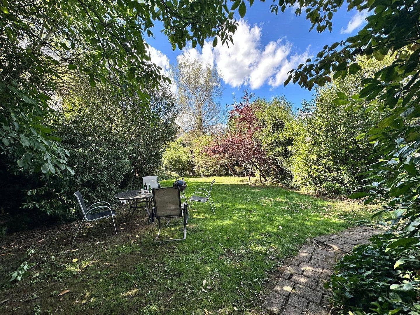 Prodej domu 378 m², pozemek 1.202 m², Otterberg, Porýní-Falc Prodej domu 378 m², pozemek 1.202 m², Otterberg, Porýní-Falc