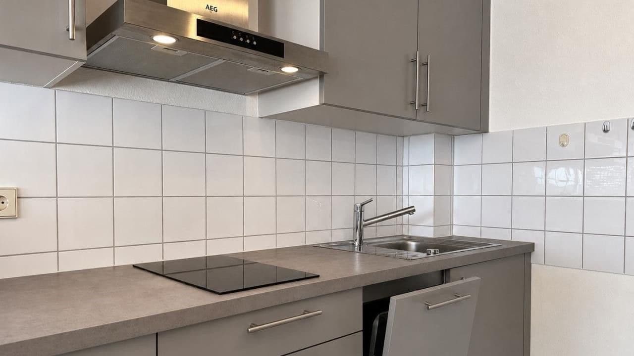 Pronájem bytu 1+kk 45 m², Fürstenbergstrasse 96, Konstanz, Bádensko-Württembersko Pronájem bytu 1+kk 45 m², Fürstenbergstrasse 96, Konstanz, Bádensko-Württembersko