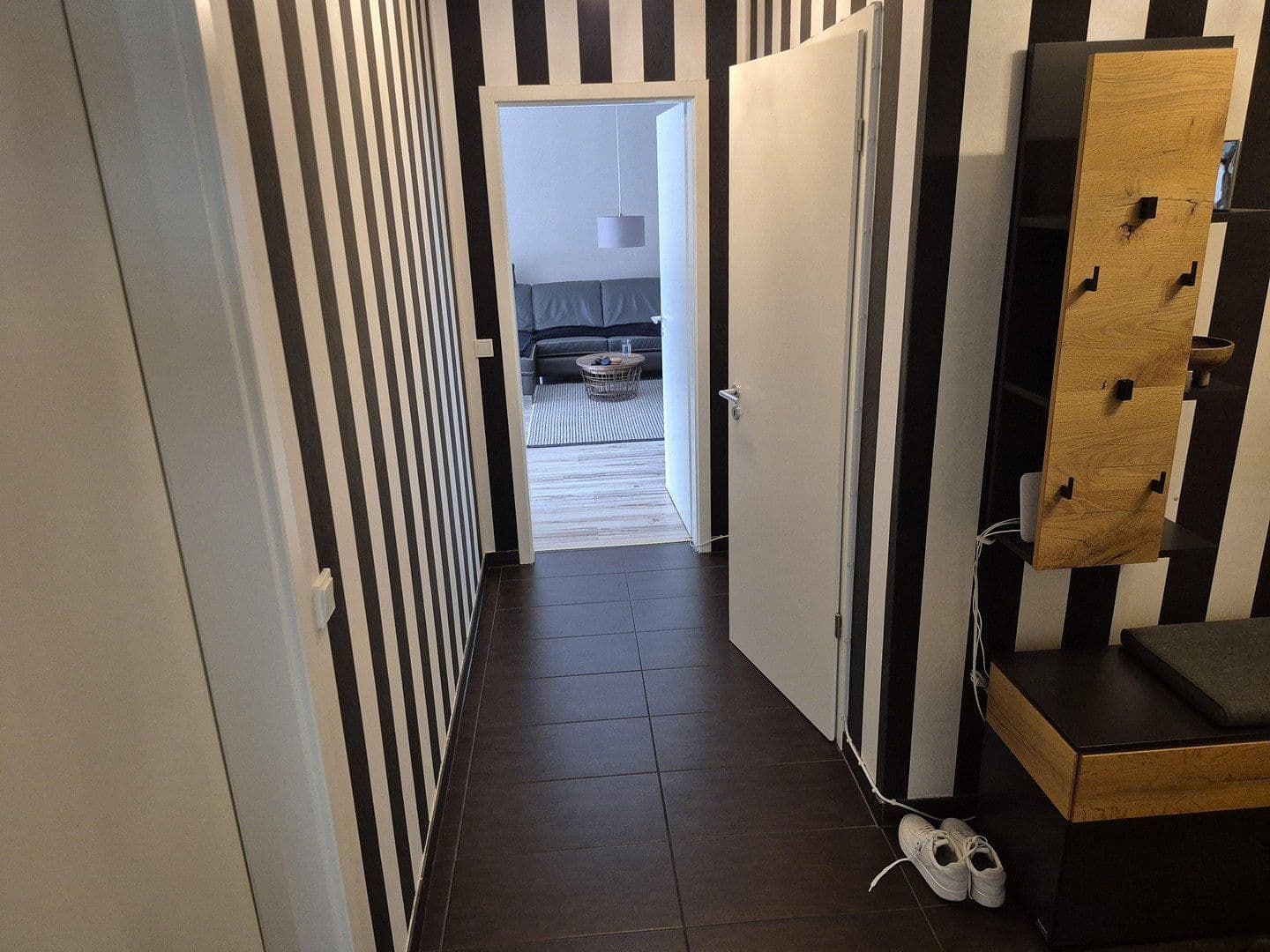 Prodej bytu 4+1 102 m², Troisdorf, Severní Porýní-Vestfálsko Prodej bytu 4+1 102 m², Troisdorf, Severní Porýní-Vestfálsko