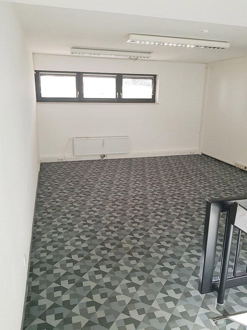 Prodej kanceláře 146 m², Feursstraße, Olching, Bavorsko Prodej kanceláře 146 m², Feursstraße, Olching, Bavorsko