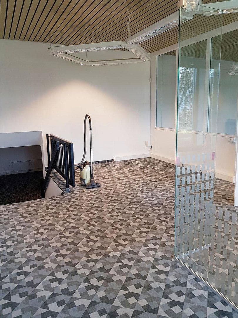 Prodej kanceláře 146 m², Feursstraße, Olching, Bavorsko Prodej kanceláře 146 m², Feursstraße, Olching, Bavorsko