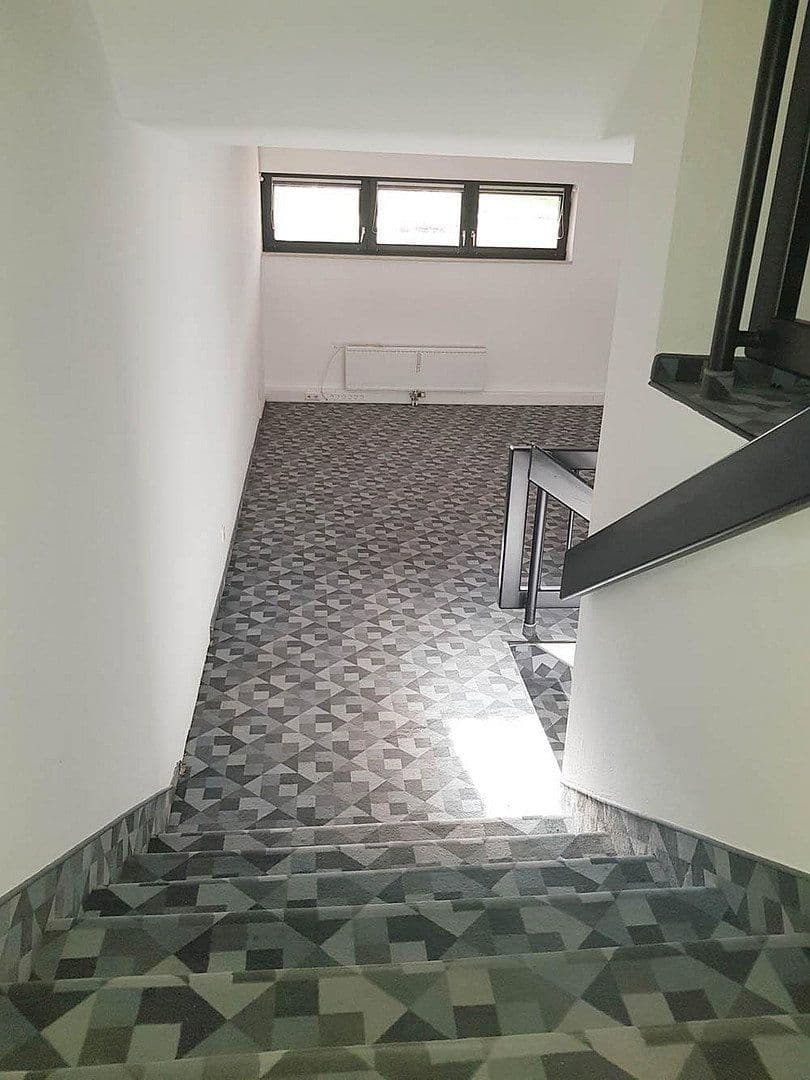 Prodej kanceláře 146 m², Feursstraße, Olching, Bavorsko Prodej kanceláře 146 m², Feursstraße, Olching, Bavorsko