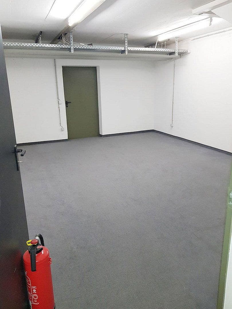 Prodej kanceláře 146 m², Feursstraße, Olching, Bavorsko Prodej kanceláře 146 m², Feursstraße, Olching, Bavorsko