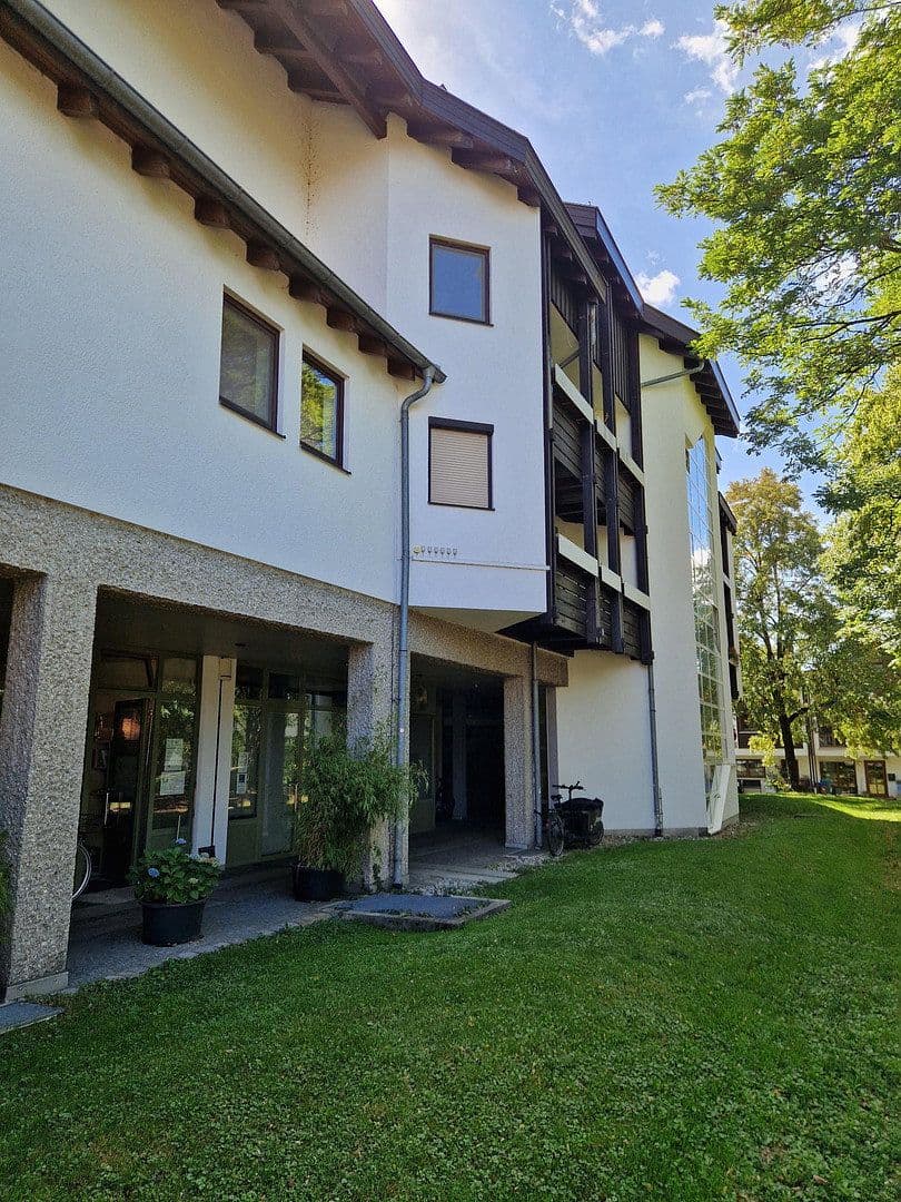 Prodej kanceláře 146 m², Feursstraße, Olching, Bavorsko Prodej kanceláře 146 m², Feursstraße, Olching, Bavorsko