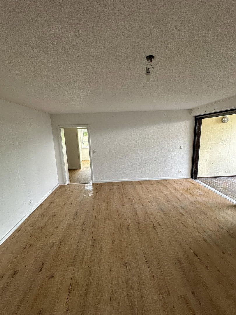 Pronájem bytu 2+1 65 m², Kehl, Bádensko-Württembersko Pronájem bytu 2+1 65 m², Kehl, Bádensko-Württembersko