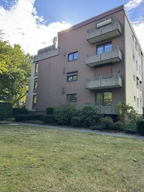 Prodej bytu 4+1 102 m², Scheelenkamp 36, Garbsen, Dolní Sasko Prodej bytu 4+1 102 m², Scheelenkamp 36, Garbsen, Dolní Sasko