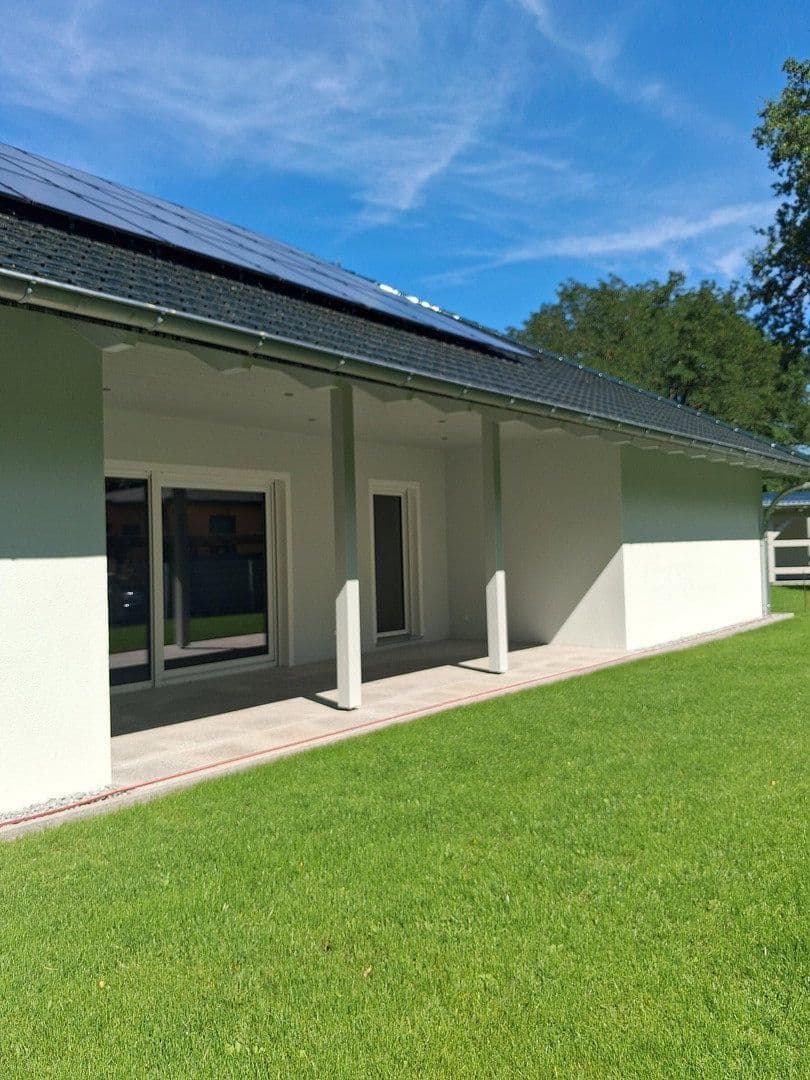Pronájem domu 130 m², pozemek 250 m², Cottbus Kiekebusch, Braniborsko Pronájem domu 130 m², pozemek 250 m², Cottbus Kiekebusch, Braniborsko