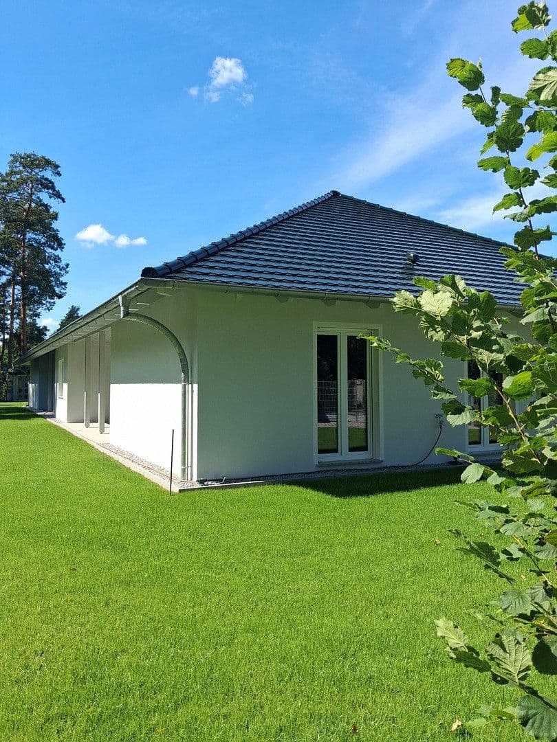 Pronájem domu 130 m², pozemek 250 m², Cottbus Kiekebusch, Braniborsko Pronájem domu 130 m², pozemek 250 m², Cottbus Kiekebusch, Braniborsko