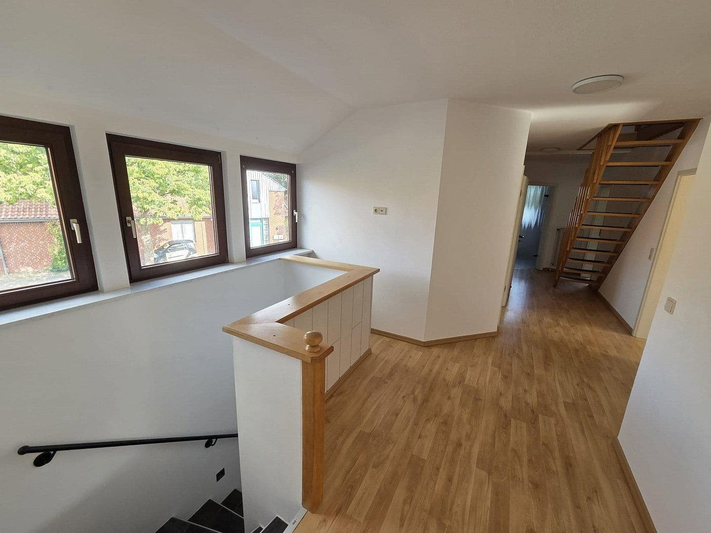 Pronájem bytu 3+1 115 m², Verdenerstr 17, Thedinghausen, Dolní Sasko Pronájem bytu 3+1 115 m², Verdenerstr 17, Thedinghausen, Dolní Sasko