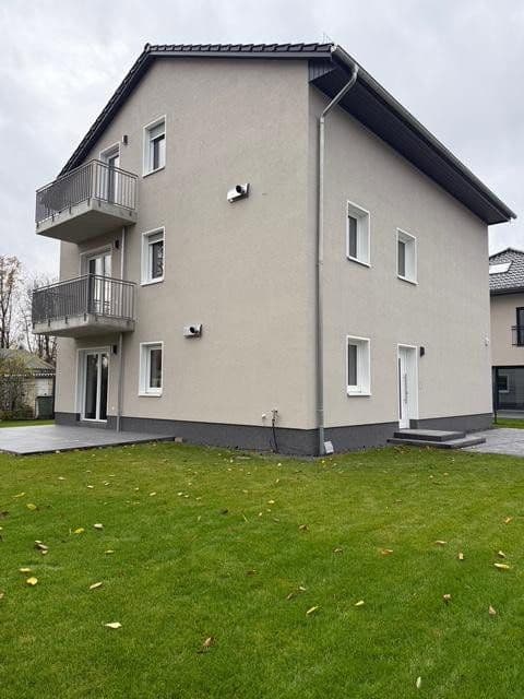 Pronájem bytu 3+1 83 m², Bremer Str 53, Berlin, Berlín Pronájem bytu 3+1 83 m², Bremer Str 53, Berlin, Berlín