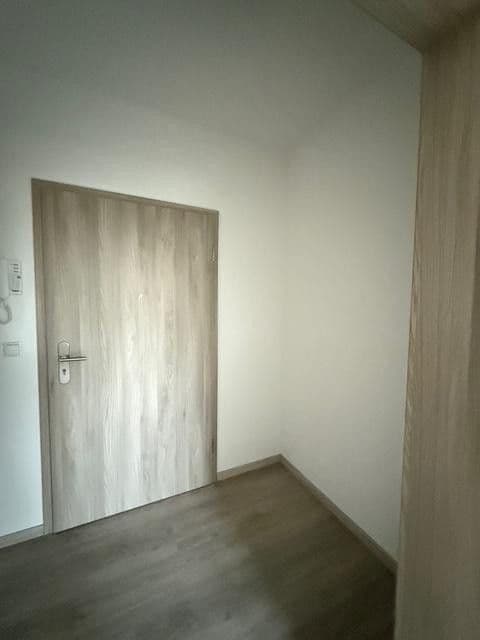 Pronájem bytu 3+1 83 m², Bremer Str 53, Berlin, Berlín Pronájem bytu 3+1 83 m², Bremer Str 53, Berlin, Berlín