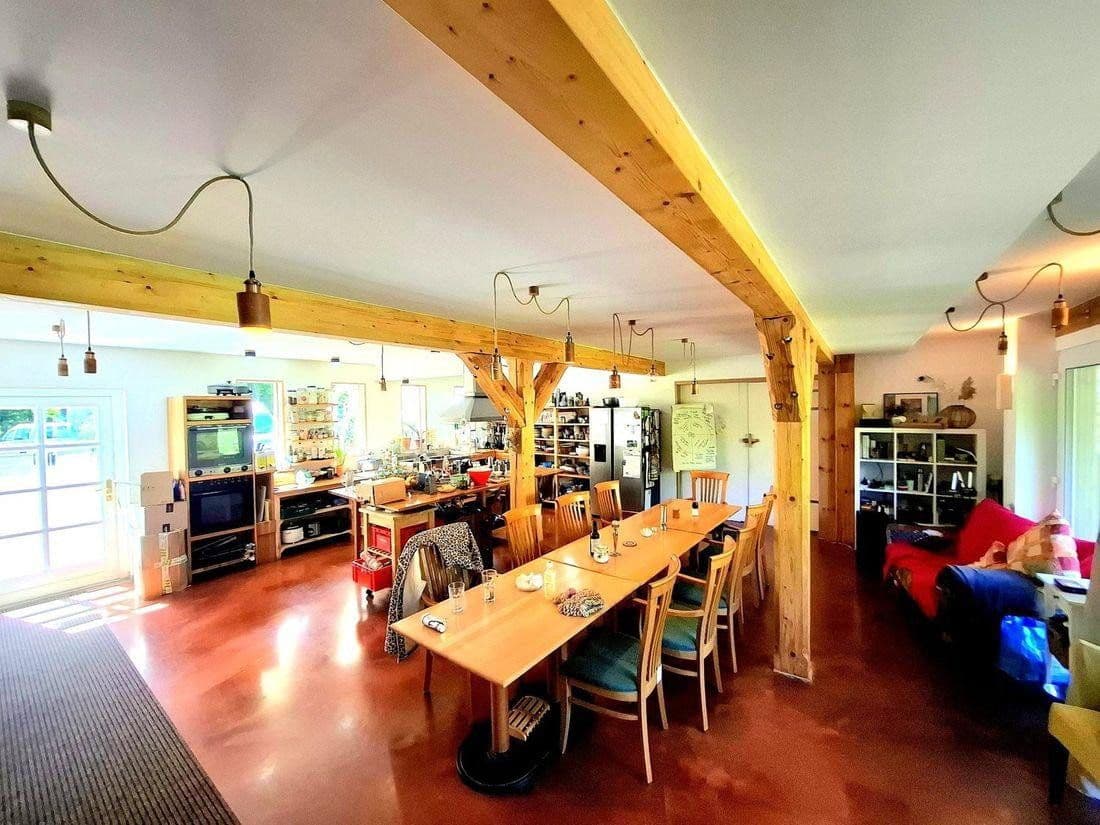Prodej domu 1.007 m², pozemek 74.904 m², Buchenhain 32, Boitzenburger Land, Braniborsko Prodej domu 1.007 m², pozemek 74.904 m², Buchenhain 32, Boitzenburger Land, Braniborsko