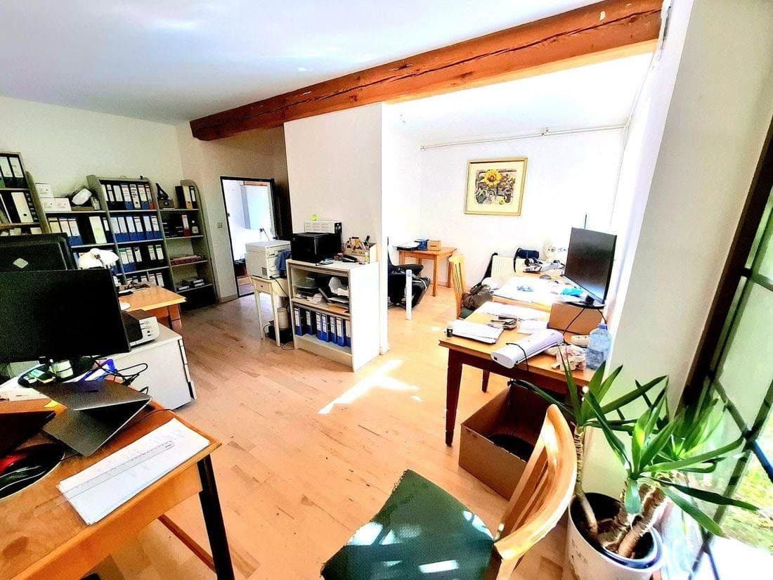 Prodej domu 1.007 m², pozemek 74.904 m², Buchenhain 32, Boitzenburger Land, Braniborsko Prodej domu 1.007 m², pozemek 74.904 m², Buchenhain 32, Boitzenburger Land, Braniborsko