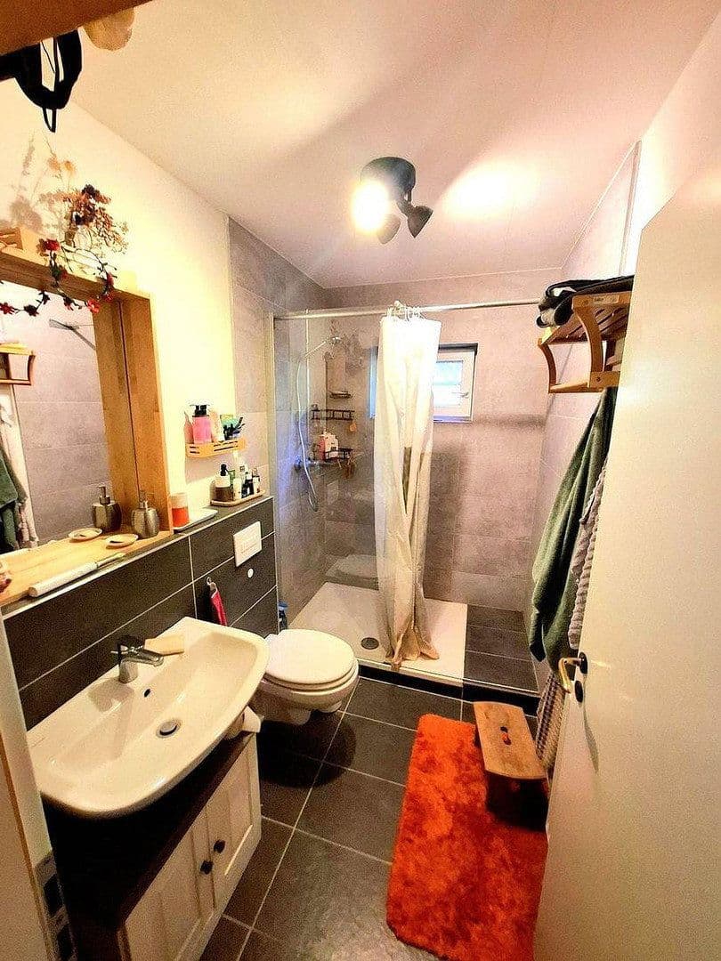 Prodej domu 1.007 m², pozemek 74.904 m², Buchenhain 32, Boitzenburger Land, Braniborsko Prodej domu 1.007 m², pozemek 74.904 m², Buchenhain 32, Boitzenburger Land, Braniborsko