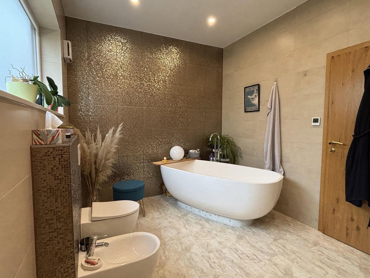Prodej domu 155 m², pozemek 555 m², Vechelde, Dolní Sasko Prodej domu 155 m², pozemek 555 m², Vechelde, Dolní Sasko