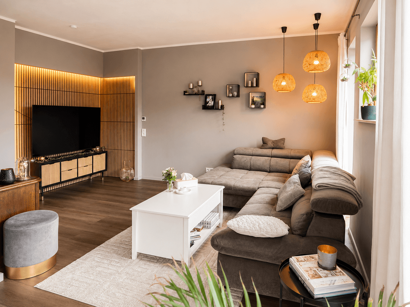 Prodej domu 155 m², pozemek 555 m², Vechelde, Dolní Sasko Prodej domu 155 m², pozemek 555 m², Vechelde, Dolní Sasko