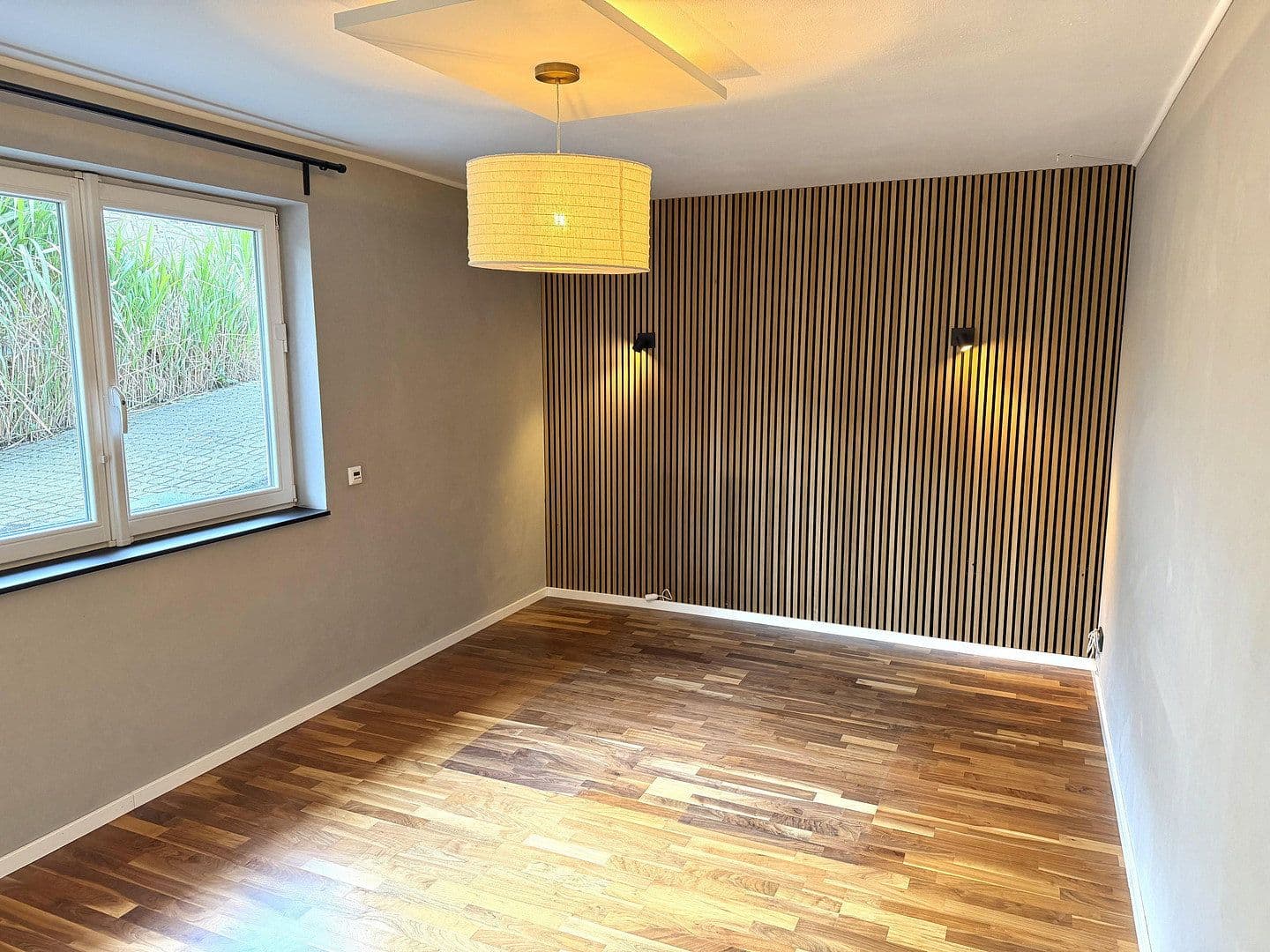 Prodej bytu 4+1 108 m², Köln, Severní Porýní-Vestfálsko Prodej bytu 4+1 108 m², Köln, Severní Porýní-Vestfálsko