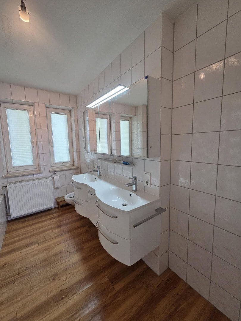 Pronájem bytu 2+kk 80 m², Nürnberg, Bavorsko Pronájem bytu 2+kk 80 m², Nürnberg, Bavorsko