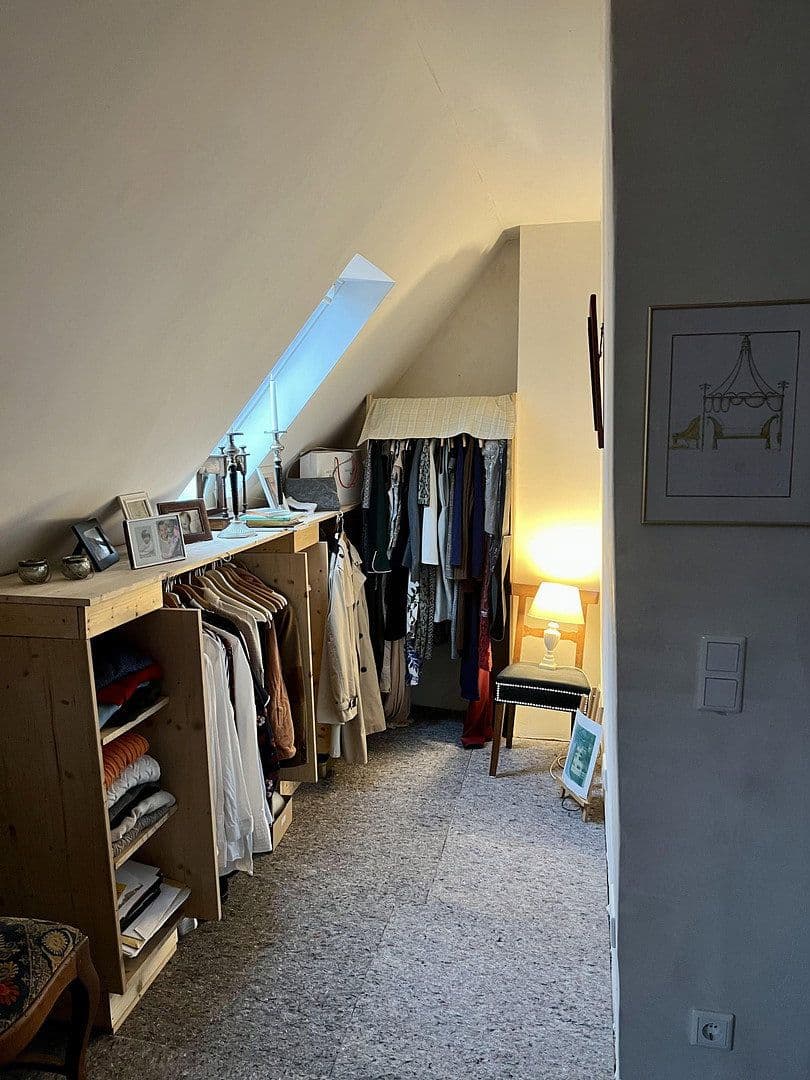 Prodej domu 104 m², pozemek 442 m², Essen, Severní Porýní-Vestfálsko Prodej domu 104 m², pozemek 442 m², Essen, Severní Porýní-Vestfálsko