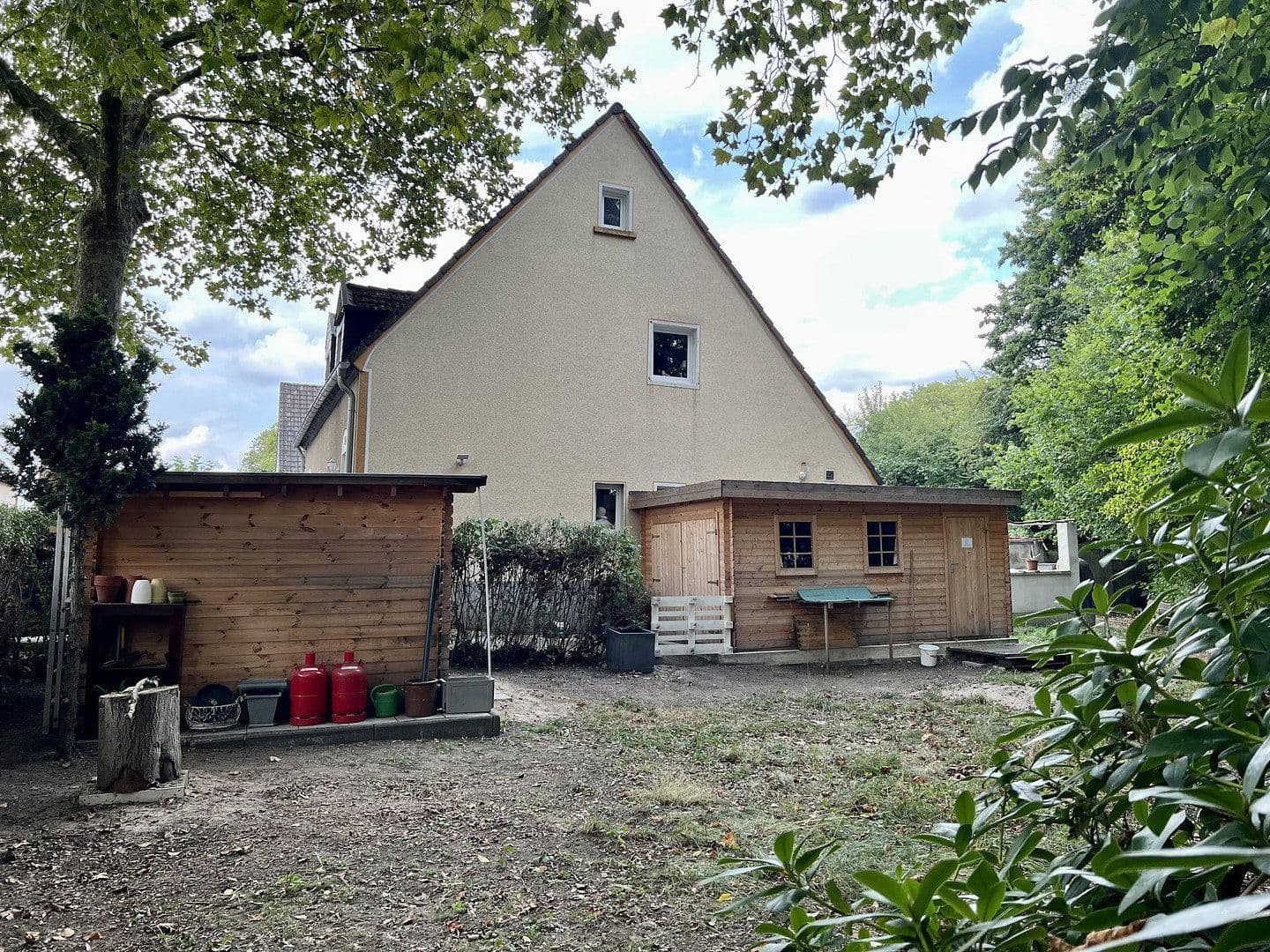Prodej domu 104 m², pozemek 442 m², Essen, Severní Porýní-Vestfálsko Prodej domu 104 m², pozemek 442 m², Essen, Severní Porýní-Vestfálsko