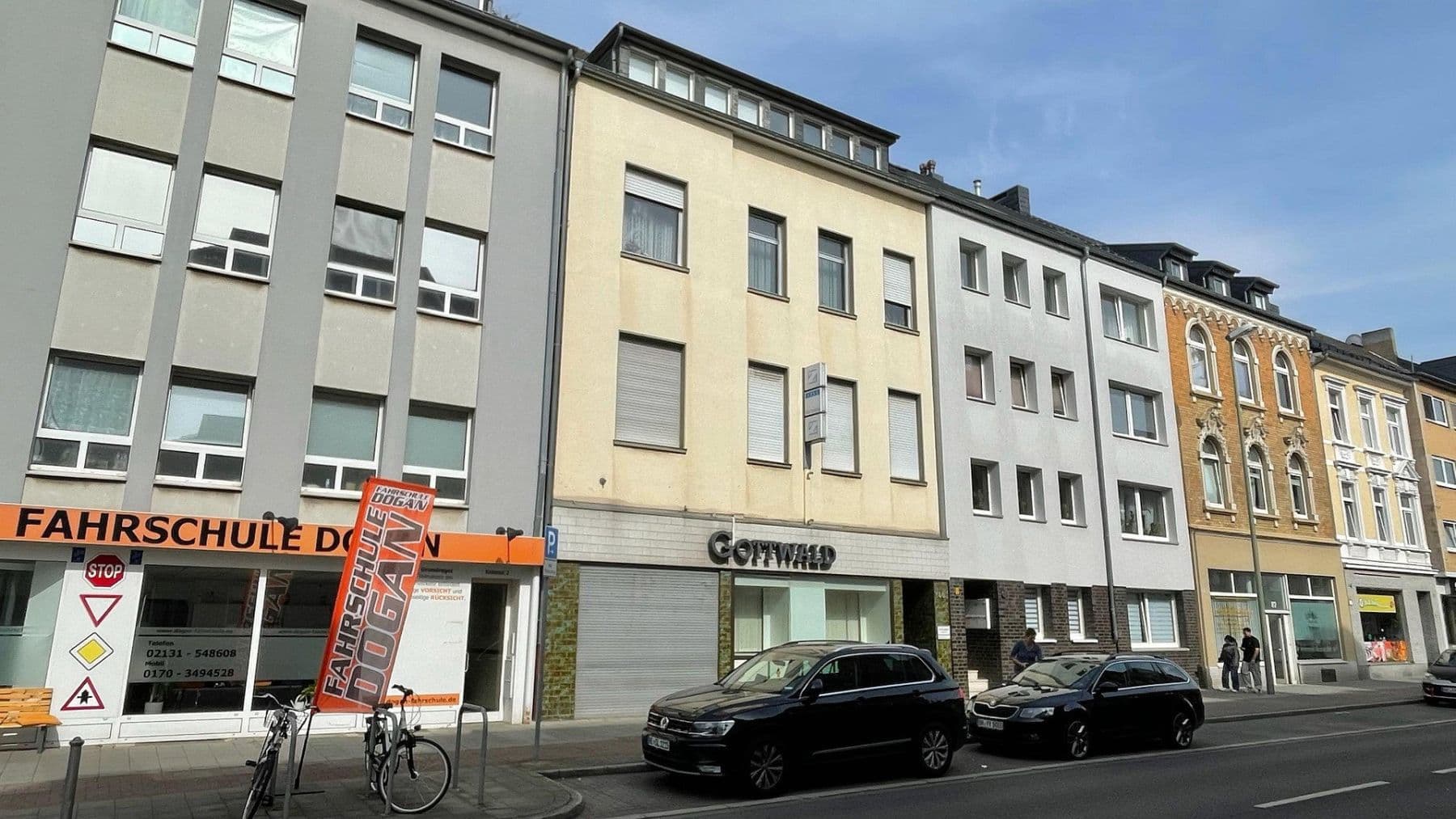 Prodej domu 492 m², pozemek 381 m², Further Straße 86, Neuss, Severní Porýní-Vestfálsko Prodej domu 492 m², pozemek 381 m², Further Straße 86, Neuss, Severní Porýní-Vestfálsko