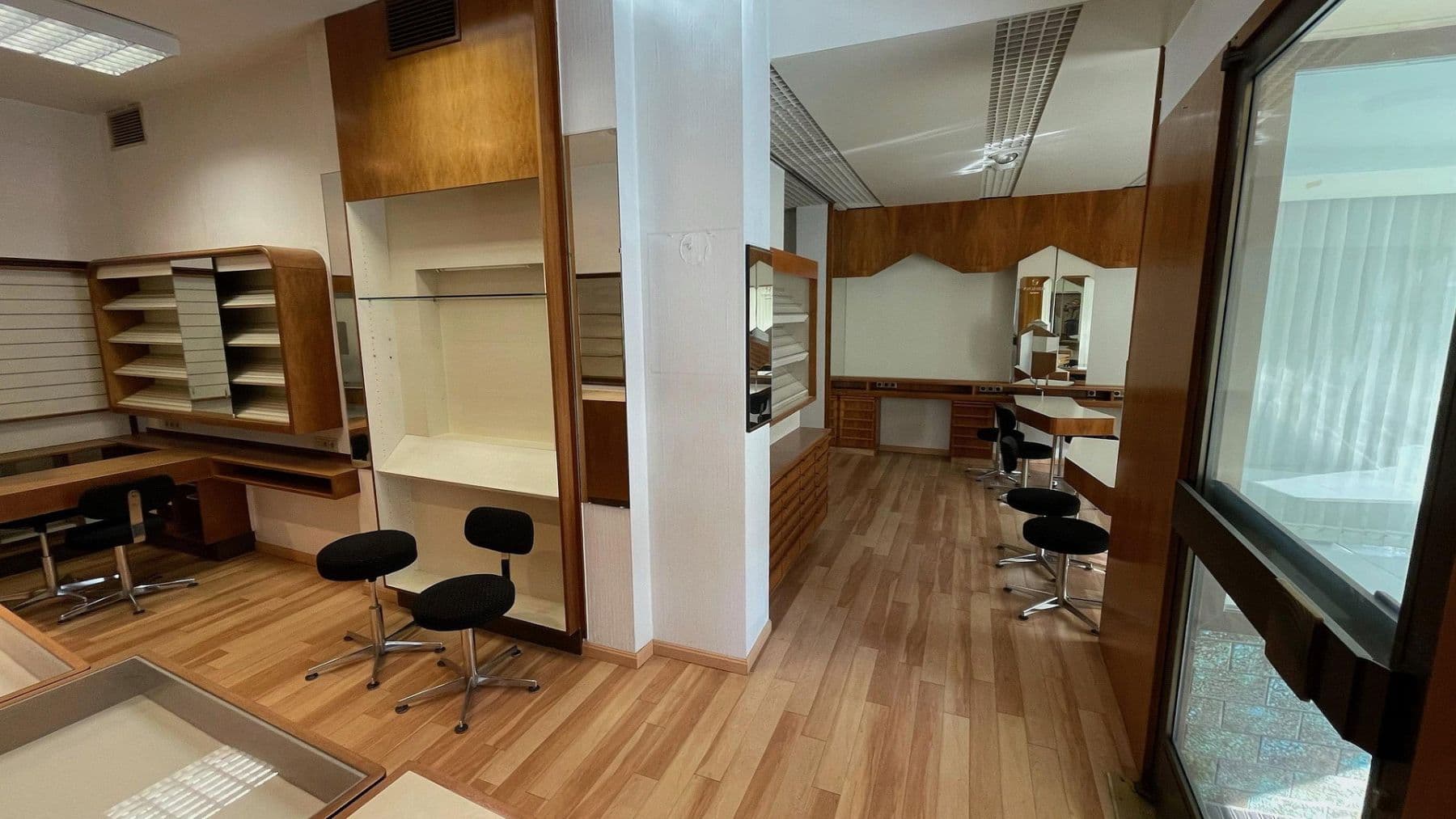 Prodej domu 492 m², pozemek 381 m², Further Straße 86, Neuss, Severní Porýní-Vestfálsko Prodej domu 492 m², pozemek 381 m², Further Straße 86, Neuss, Severní Porýní-Vestfálsko