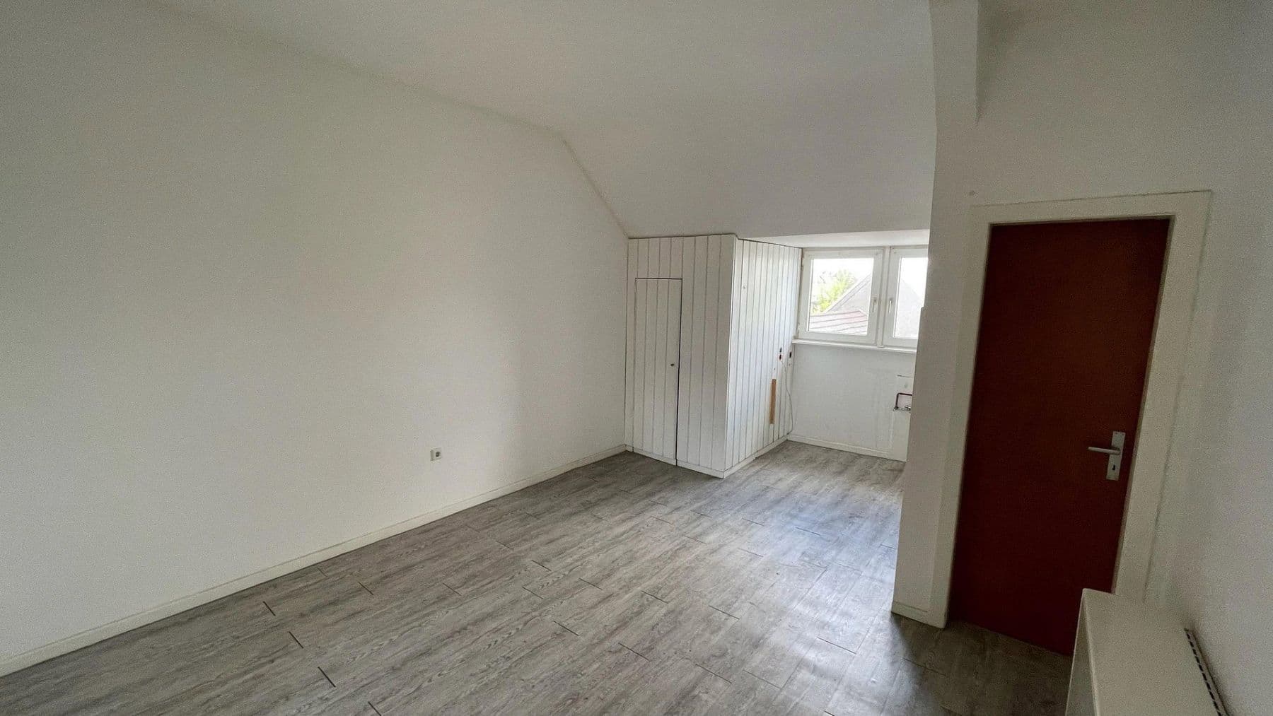 Prodej domu 492 m², pozemek 381 m², Further Straße 86, Neuss, Severní Porýní-Vestfálsko Prodej domu 492 m², pozemek 381 m², Further Straße 86, Neuss, Severní Porýní-Vestfálsko