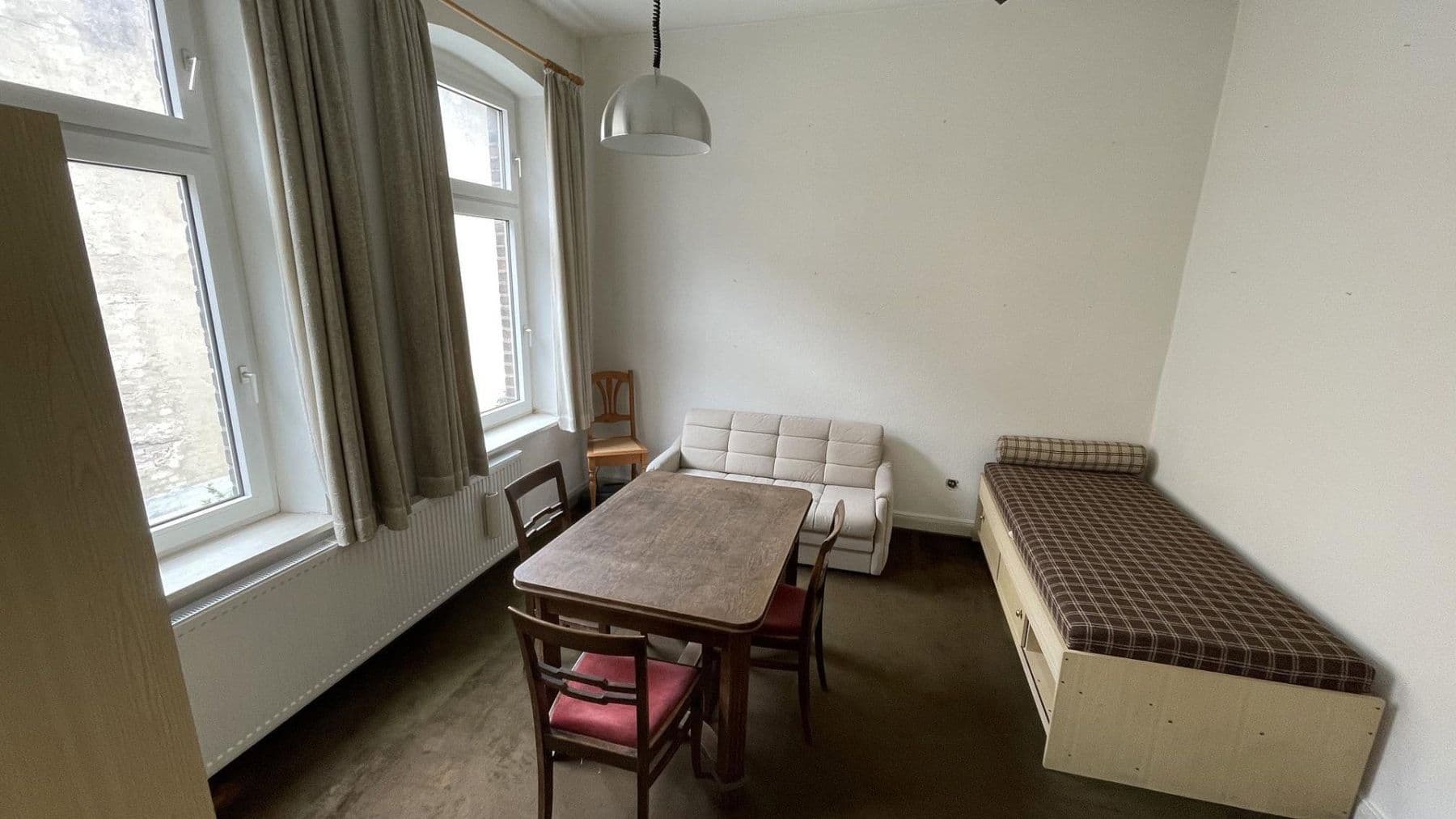 Prodej domu 492 m², pozemek 381 m², Further Straße 86, Neuss, Severní Porýní-Vestfálsko Prodej domu 492 m², pozemek 381 m², Further Straße 86, Neuss, Severní Porýní-Vestfálsko