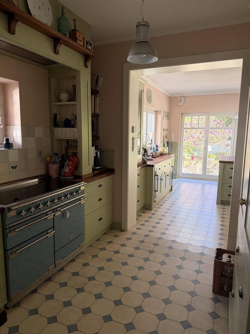 Prodej domu 260 m², pozemek 821 m², Berlin, Berlín Prodej domu 260 m², pozemek 821 m², Berlin, Berlín