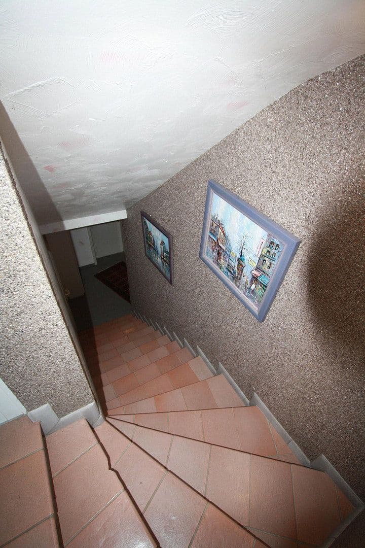 Prodej domu 274 m², pozemek 994 m², Öhringen, Bádensko-Württembersko Prodej domu 274 m², pozemek 994 m², Öhringen, Bádensko-Württembersko